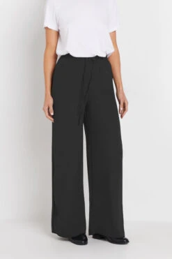 LTS - Pantalon Wide Leg Noir Crêpé Tall 8 LTS - Pantalon Wide Leg Noir Crêpé Tall -Evans Boutique f7cc0542 ade7 4b 351660 B
