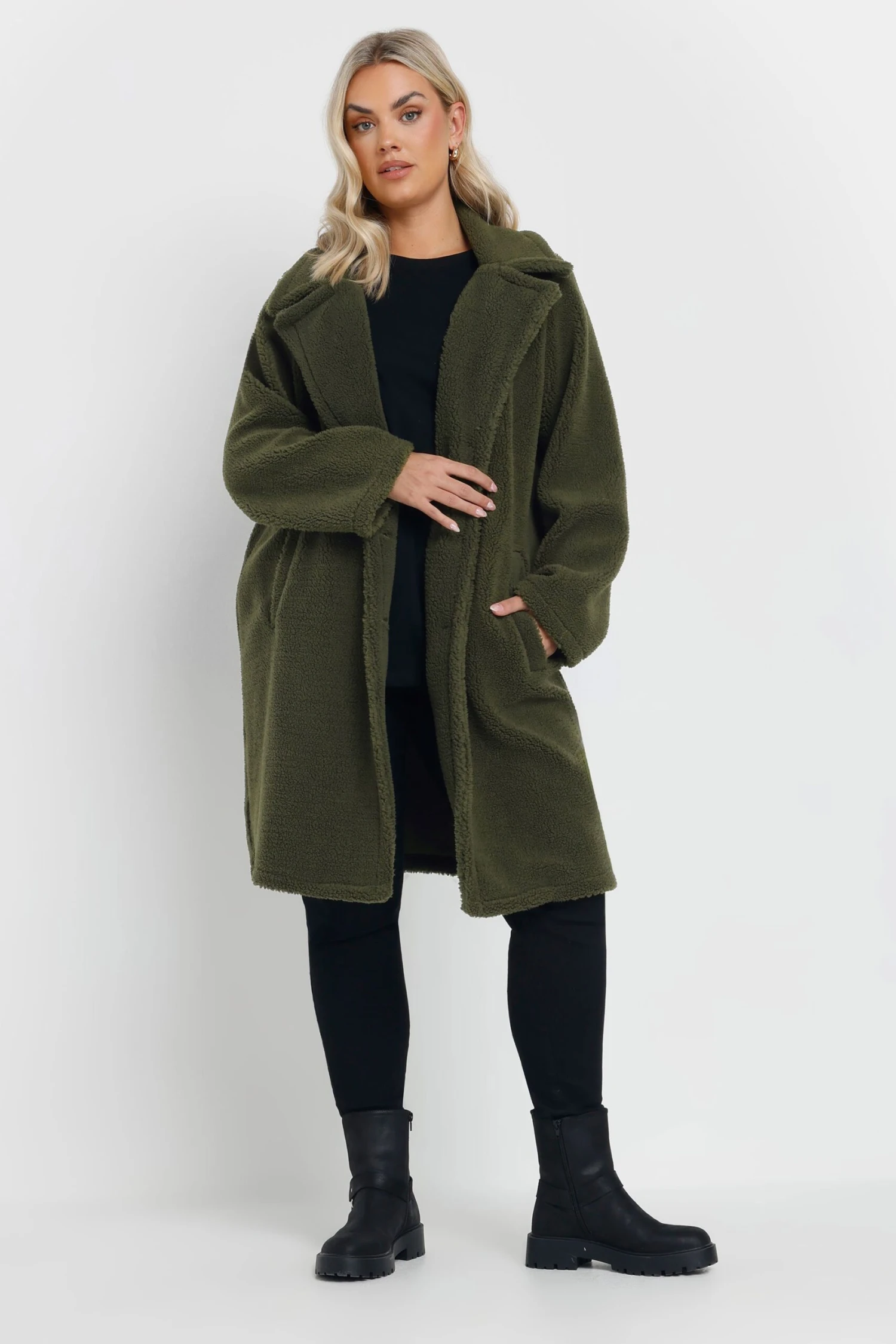 YOURS Curve Manteau Teddy En Fausse Fourrure Vert Kaki 3 YOURS Curve Manteau Teddy En Fausse Fourrure Vert Kaki