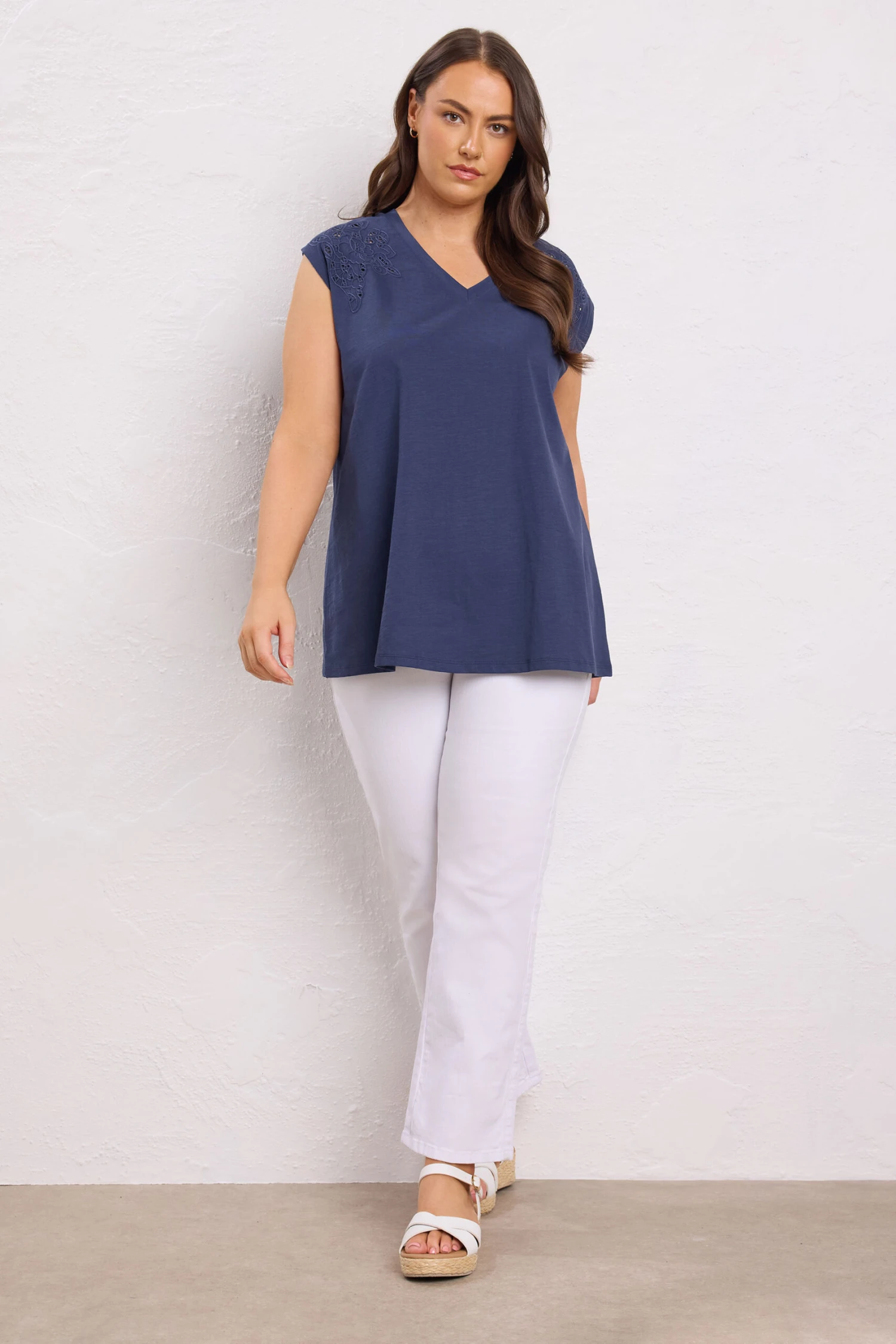 EVANS Curve Navy Blue Broderie Anglaise Vest Top 4 EVANS Curve Navy Blue Broderie Anglaise Vest Top – Image 2