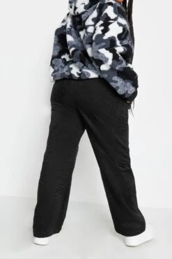 YOURS - Pantalon Noir Cargo En Velours Côtelé 9 YOURS - Pantalon Noir Cargo En Velours Côtelé -Evans Boutique fb24caba df57 43 143509 C