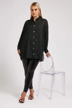 YOURS LONDON - Chemisier Boutonné Noir Long Texturé