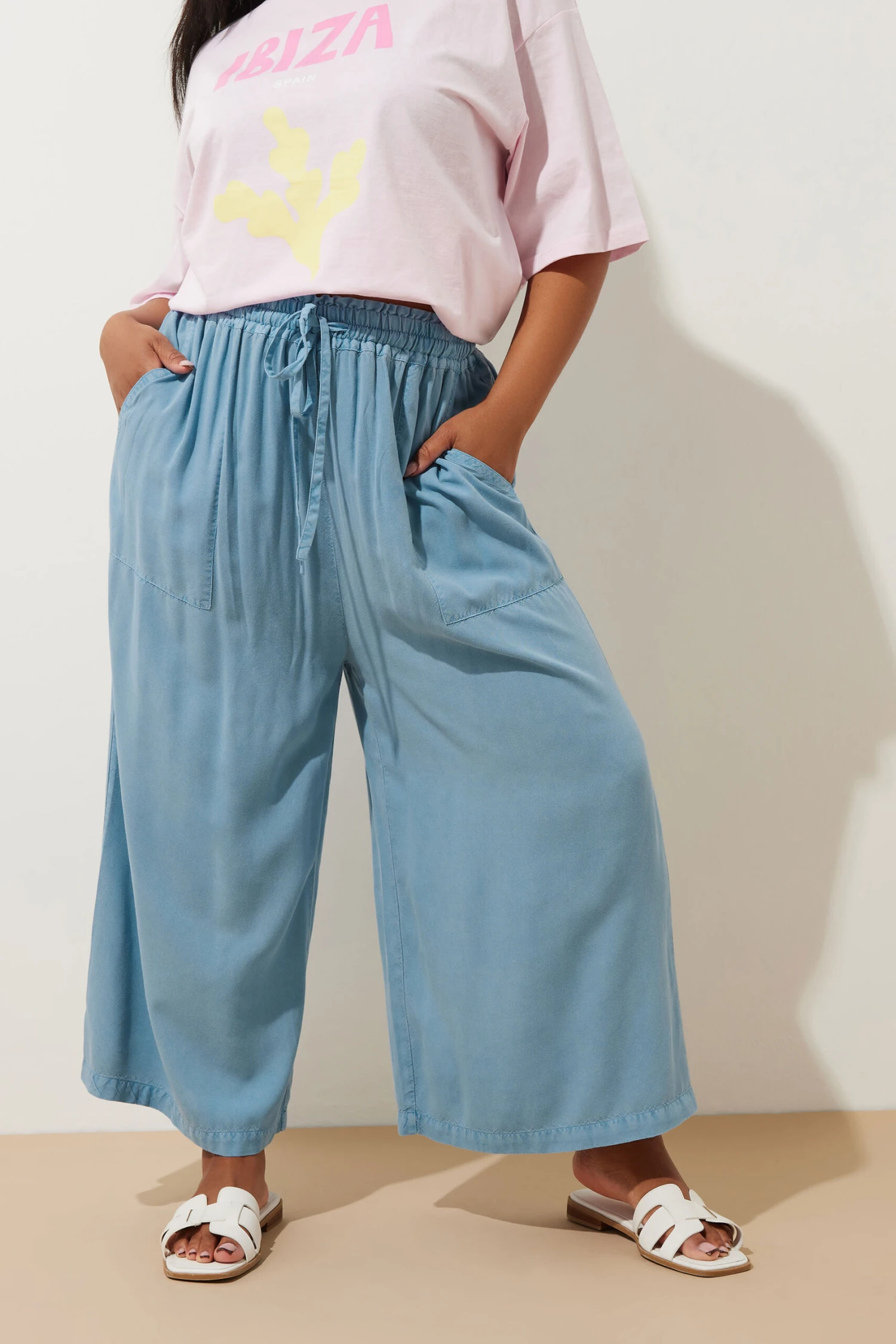 YOURS - Pantalon Jupe-Culotte Chambray Bleu Ciel 4 YOURS - Pantalon Jupe-Culotte Chambray Bleu Ciel – Image 2