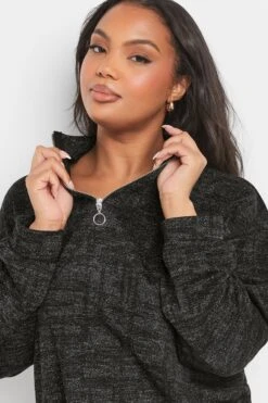 YOURS Curve Robe Pull Noire Métallisée à Col Zippé -Evans Boutique fdb84d31 3af4 47 303857 D