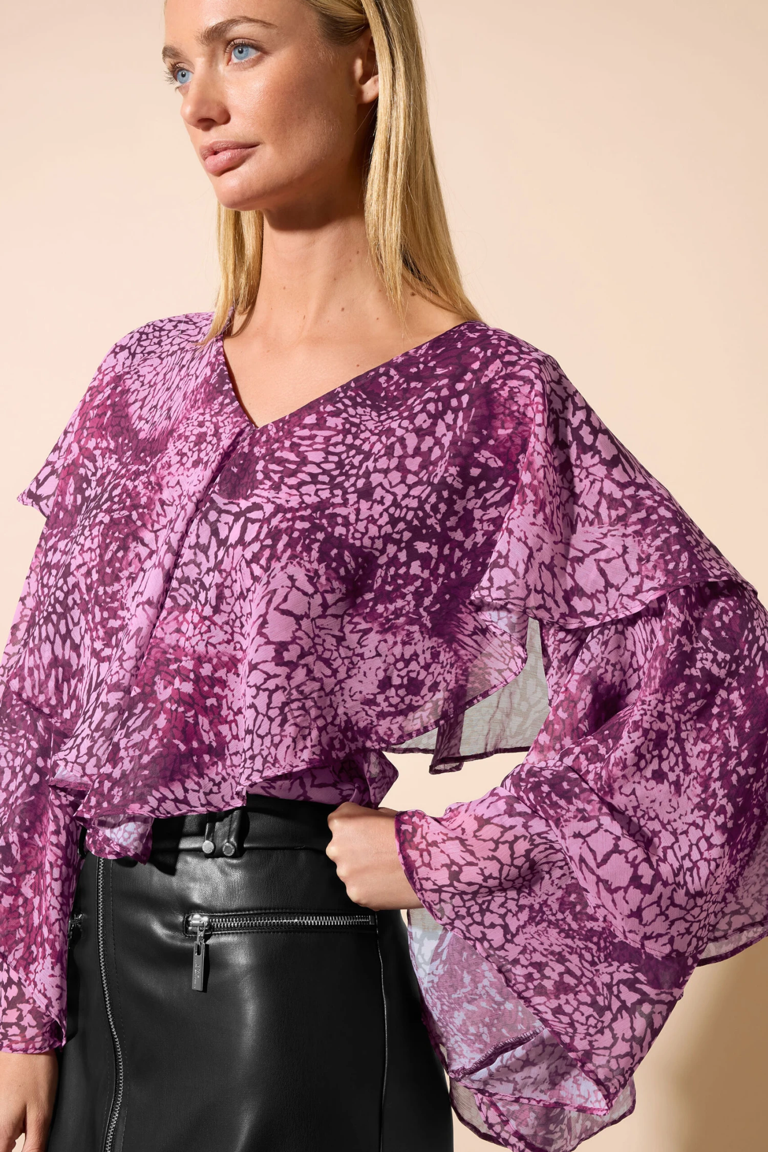 STAR Black Faux Leather Zip Detail Skirt 7 STAR Black Faux Leather Zip Detail Skirt – Image 5