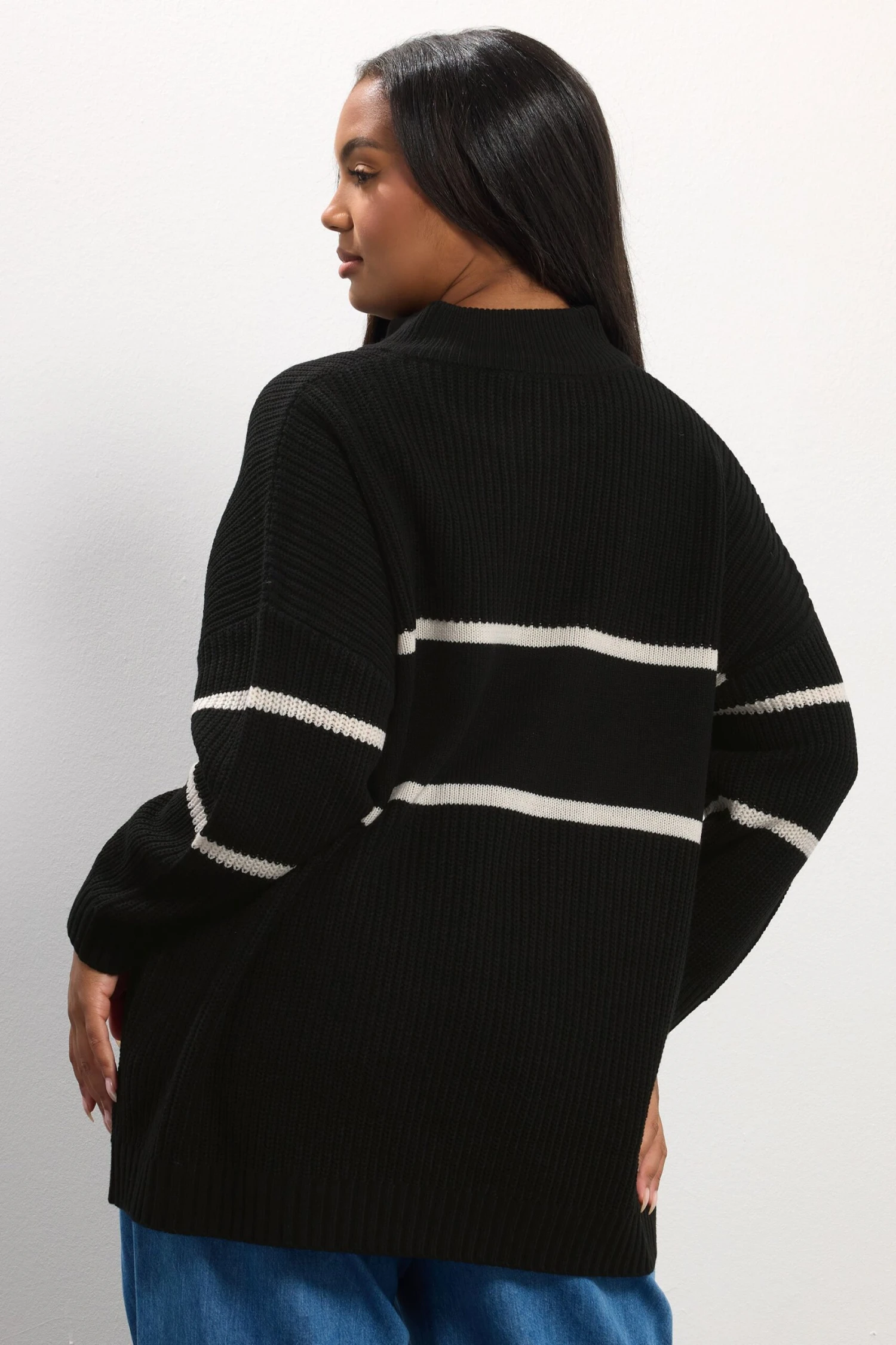 YOURS Curve Pull Noir à Fermeture éclair Quart De Tour « Copenhagen » 5 YOURS Curve Pull Noir à Fermeture éclair Quart De Tour « Copenhagen » – Image 3